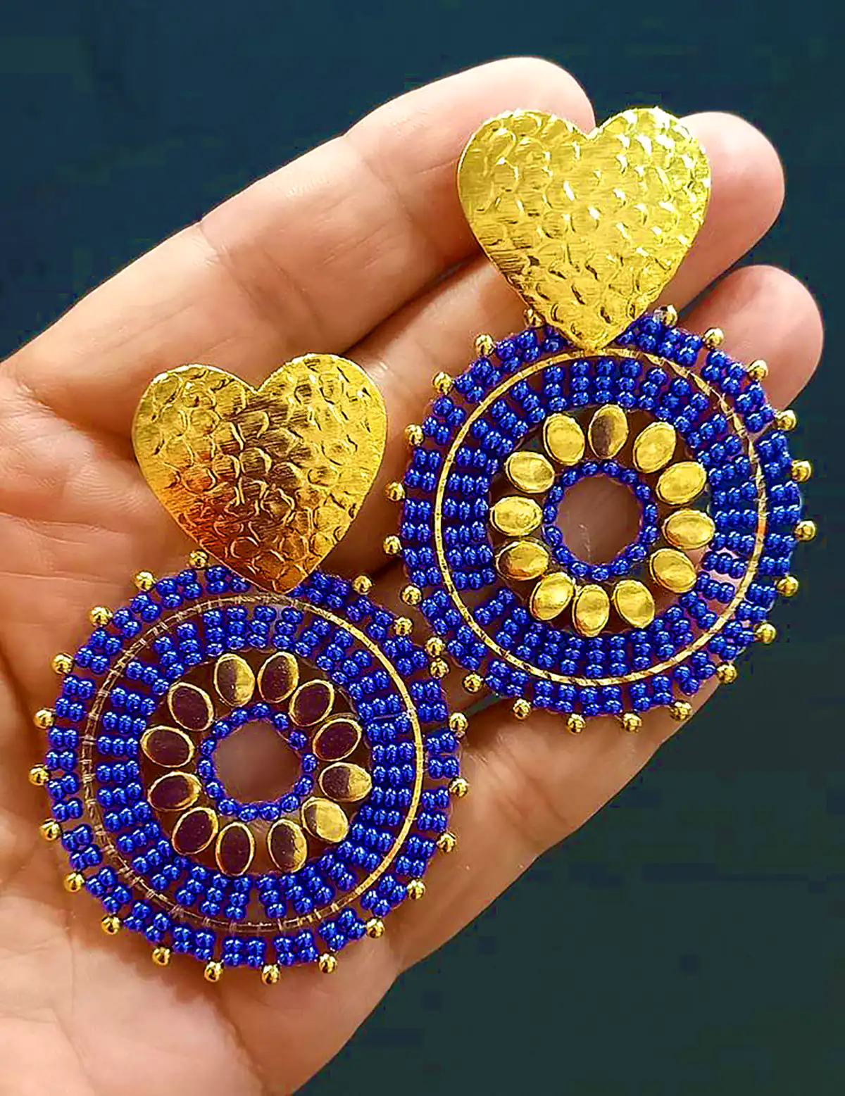 گوشواره رنگی و خلاقانه مهره‌ای 