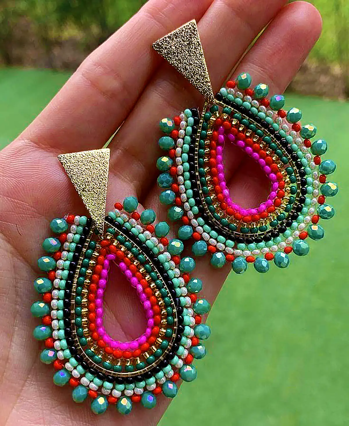 گوشواره رنگی و خلاقانه مهره‌ای 