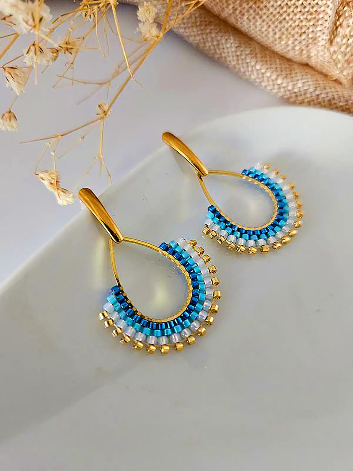 گوشواره رنگی و خلاقانه مهره‌ای 
