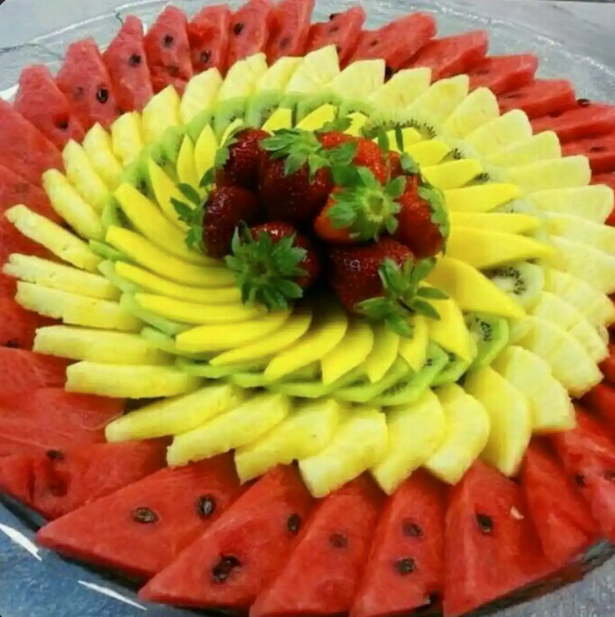 ایده دیزاین میوه مدرن