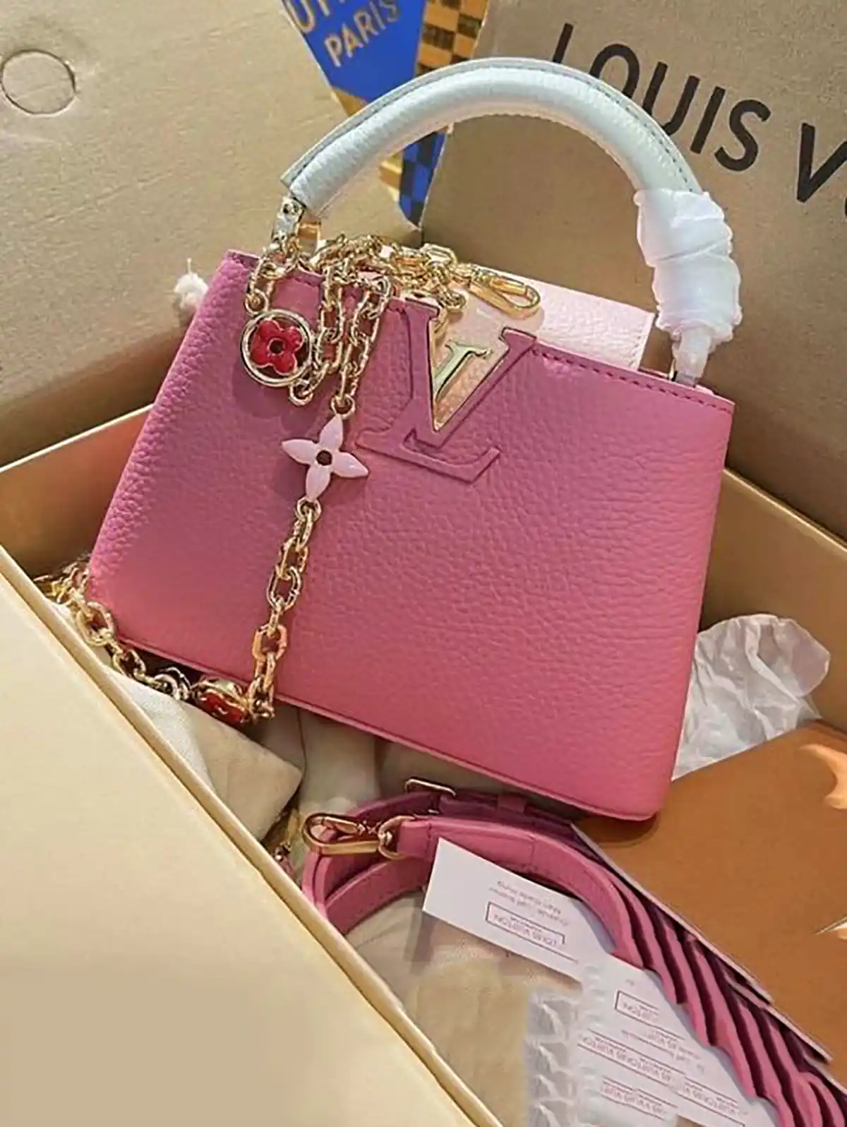 کیف صورتی دخترانه کوچک