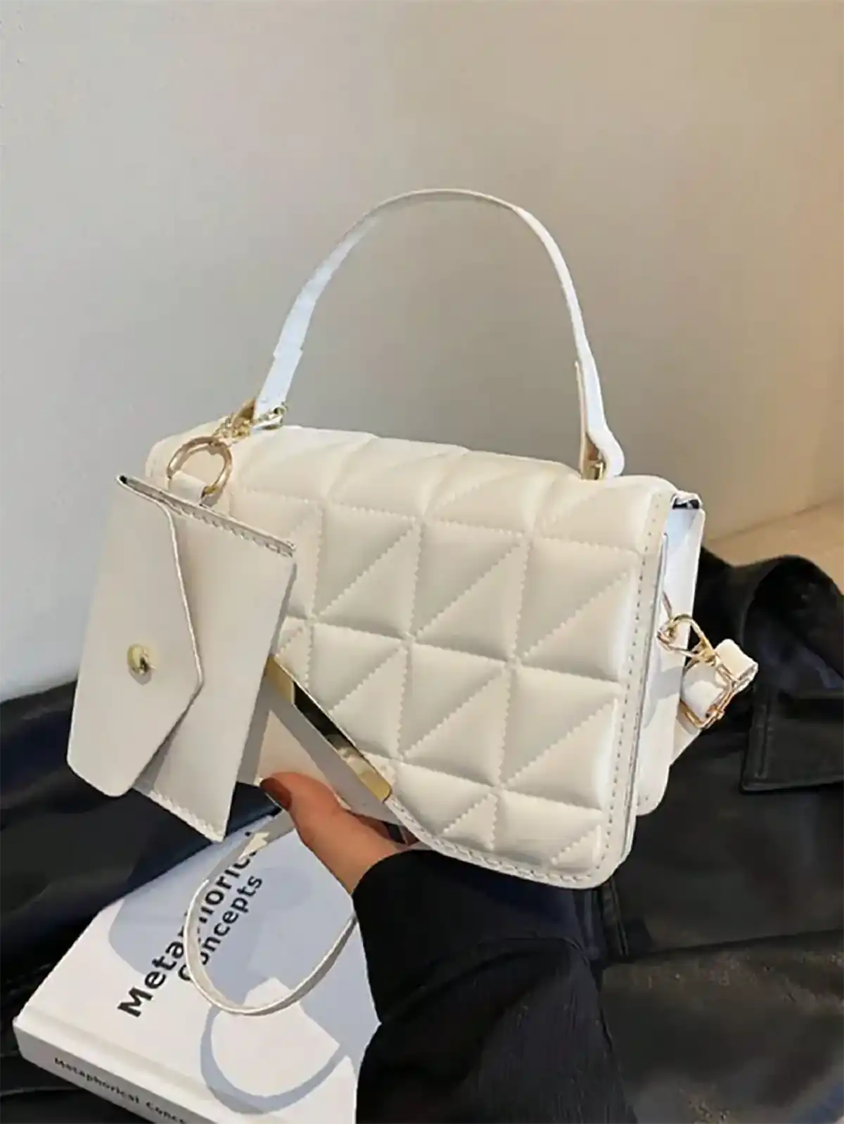 کیف دستی سفید باکلاس زنانه