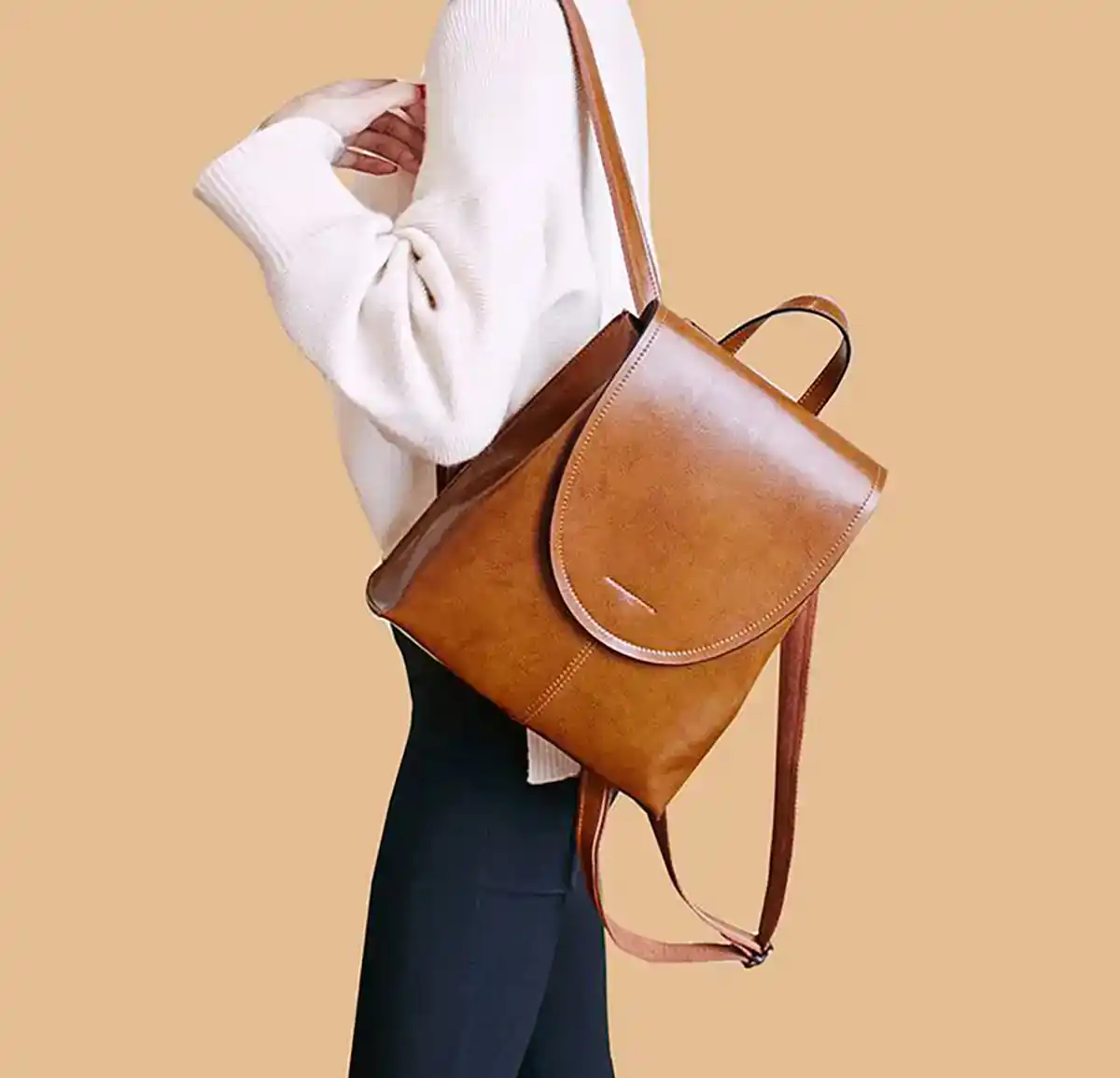کوله دانشجویی چرم قهوه ای