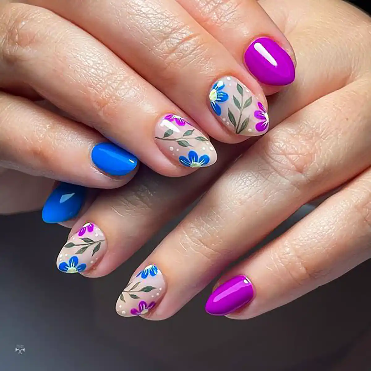 ژلیش ناخن گل دخترانه
