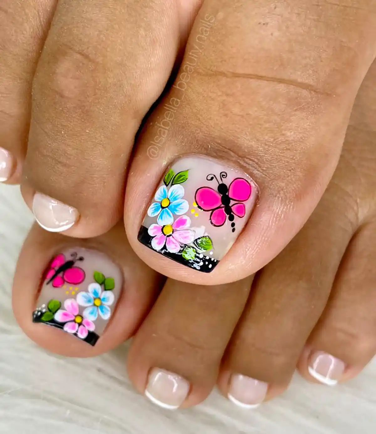ژلیش ناخن خاص پا