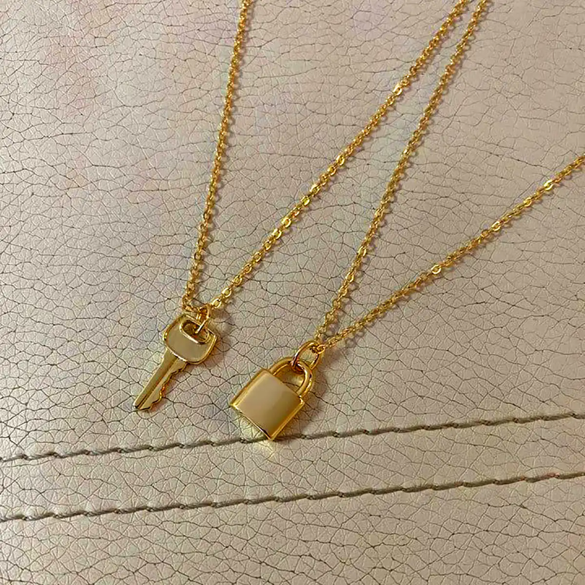 گردنبند ست زنانه و مردانه