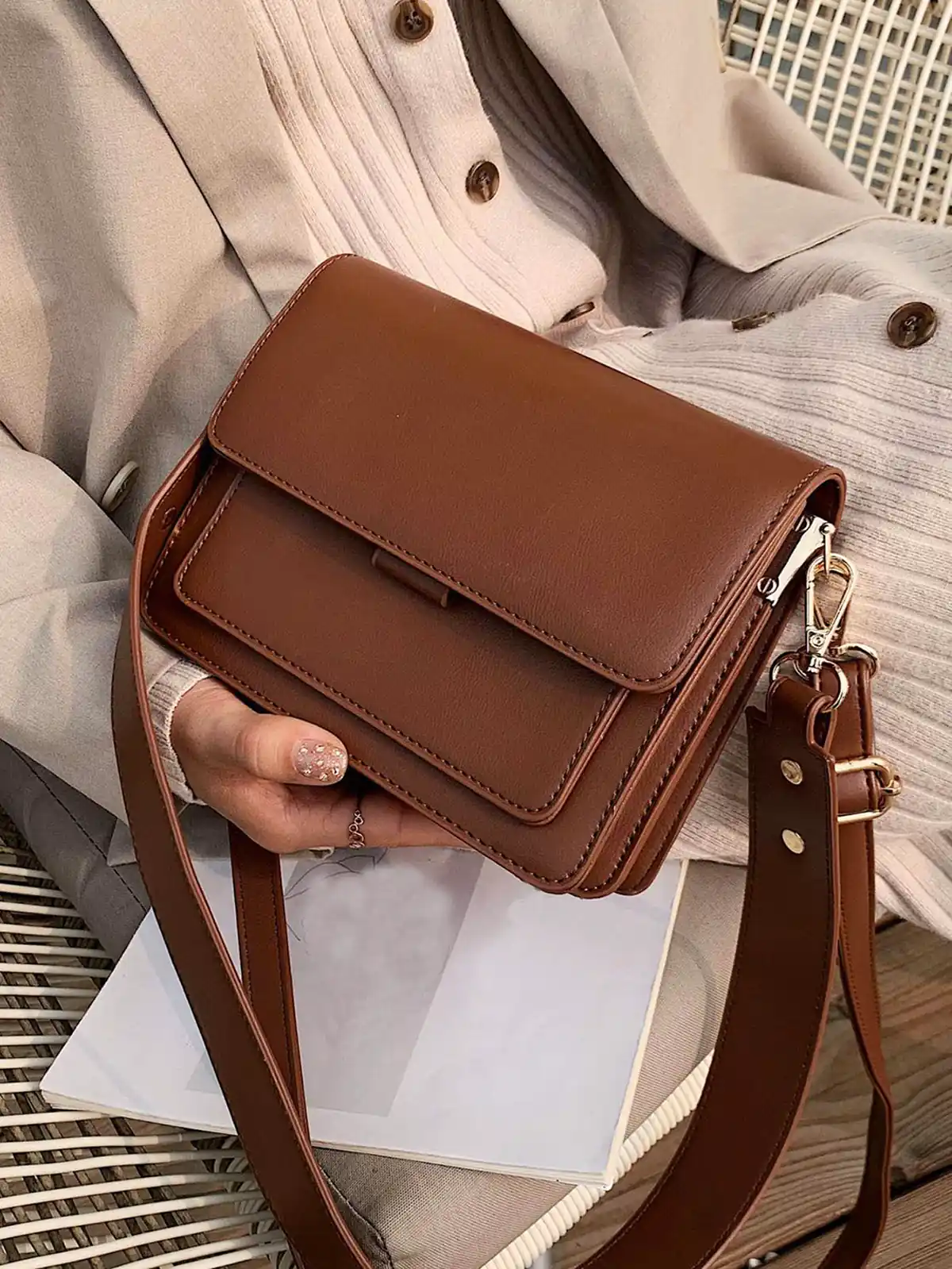 کیف رسمی چرم قهوه ای