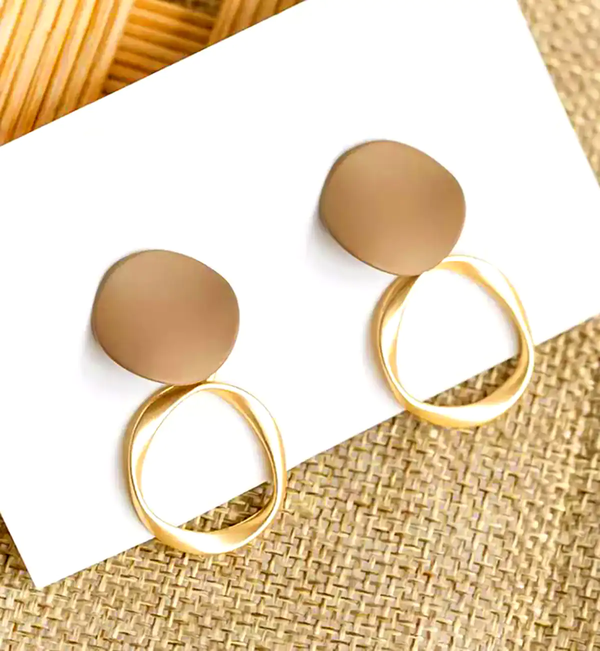 گوشواره حلقه‌ای ساده بزرگ