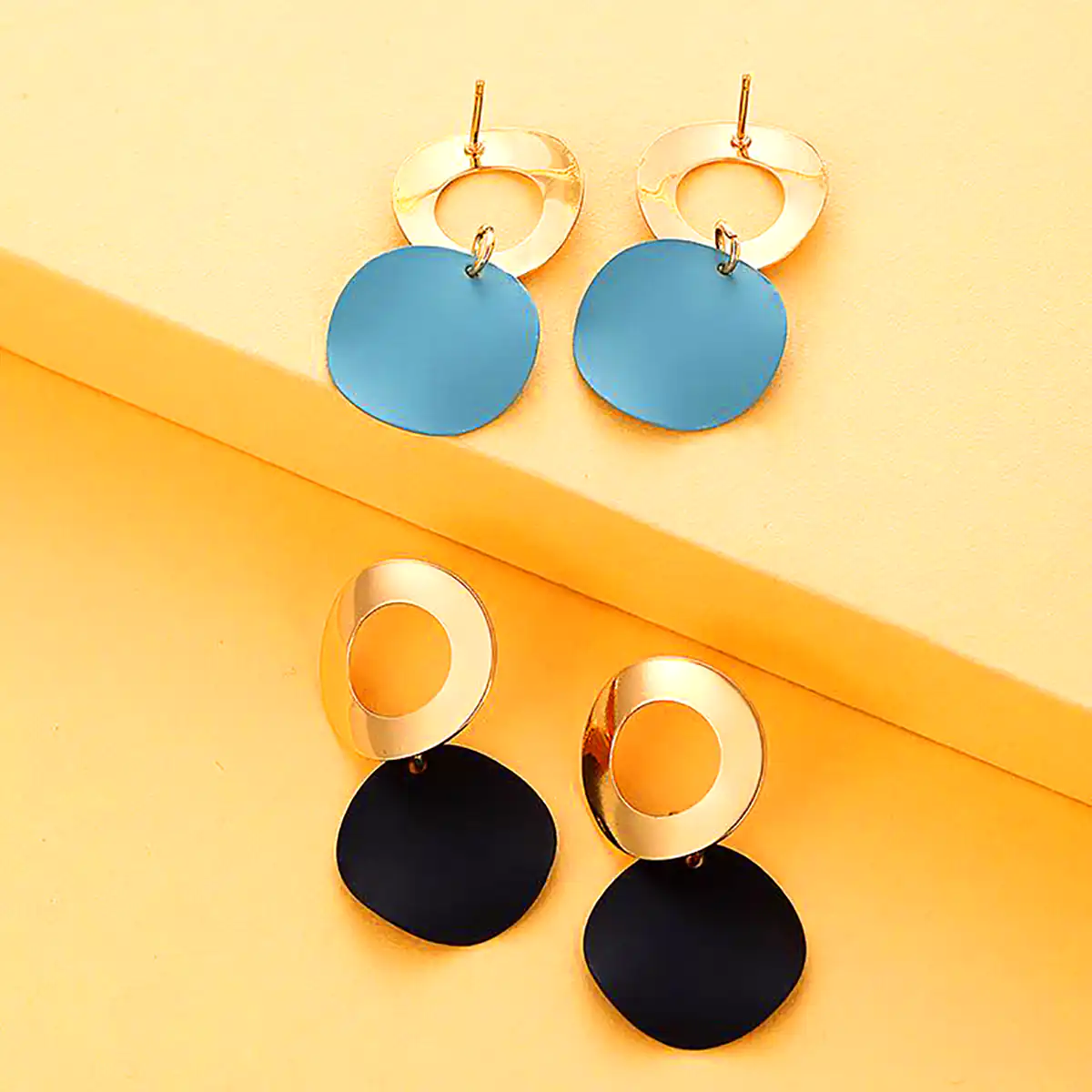 گوشواره حلقه ای ساده بزرگ