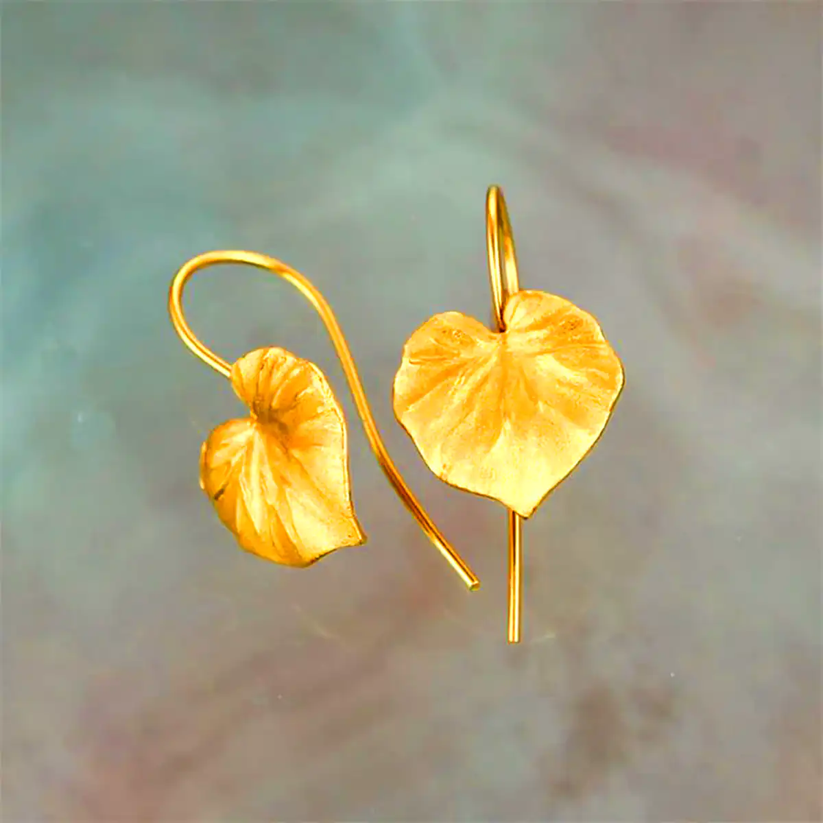 گوشواره طلا مدرن و مینیمال
