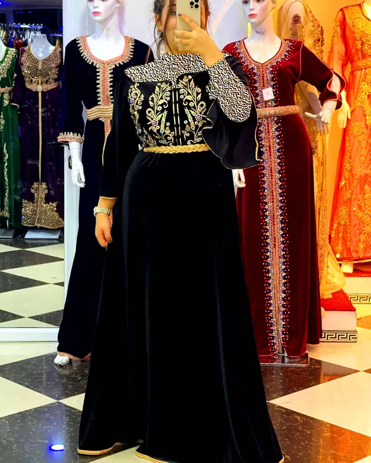 پیراهن مجلسی و شیک مخمل