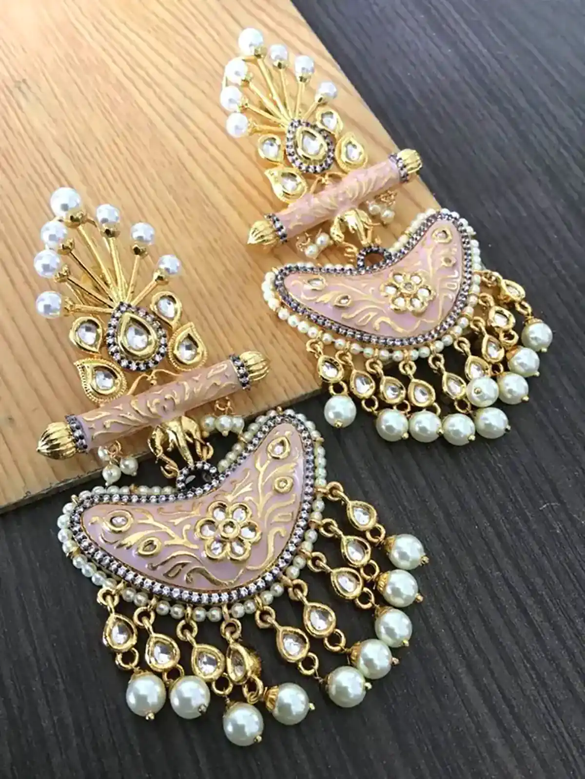 گوشواره کریستالی صورتی سلطنتی