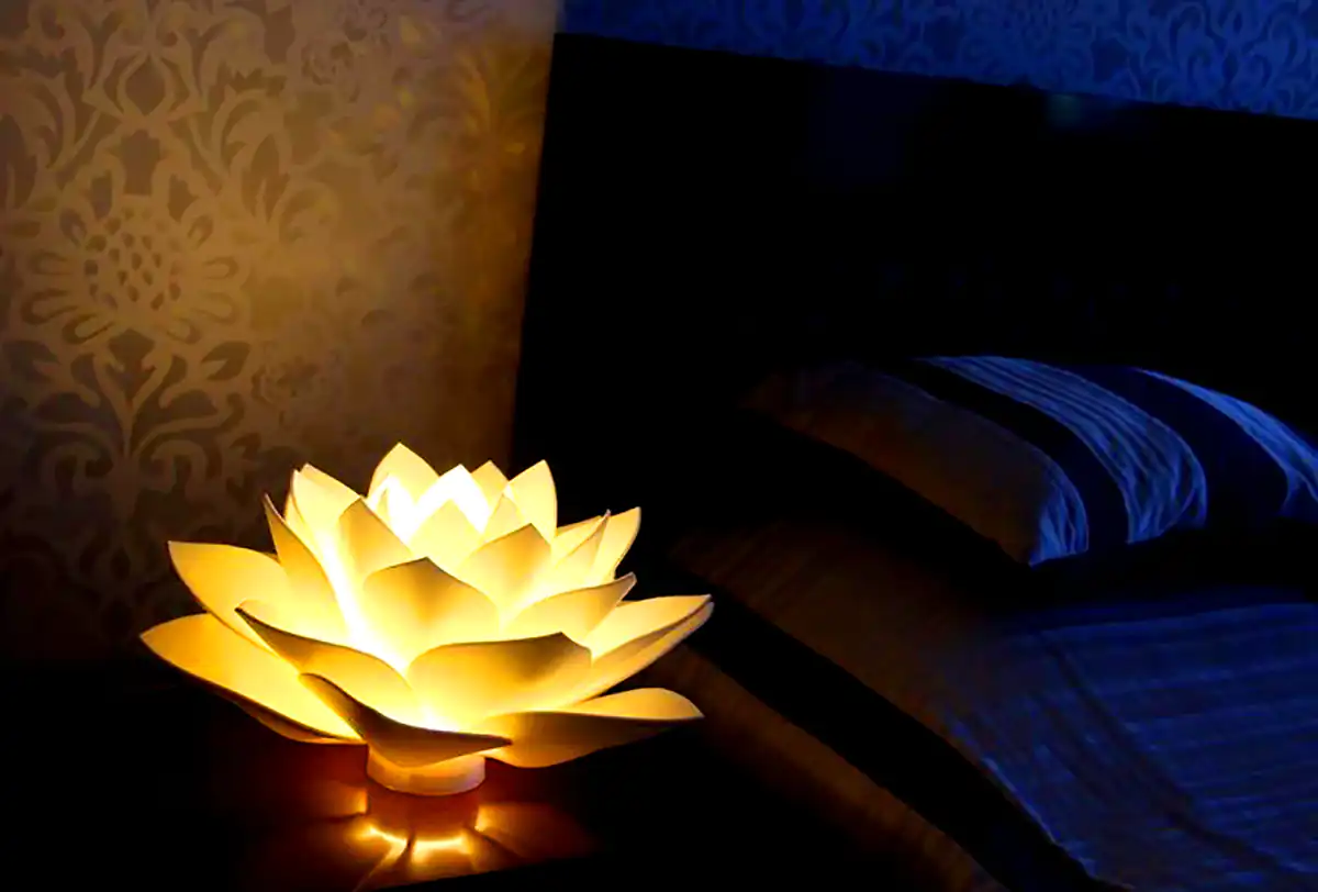 آباژور رنگی با طرح گل