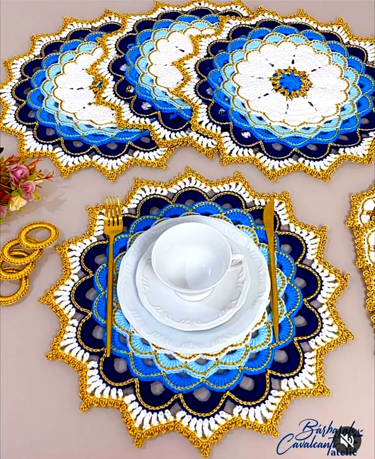 زیر بشقابی رنگی طرحدار