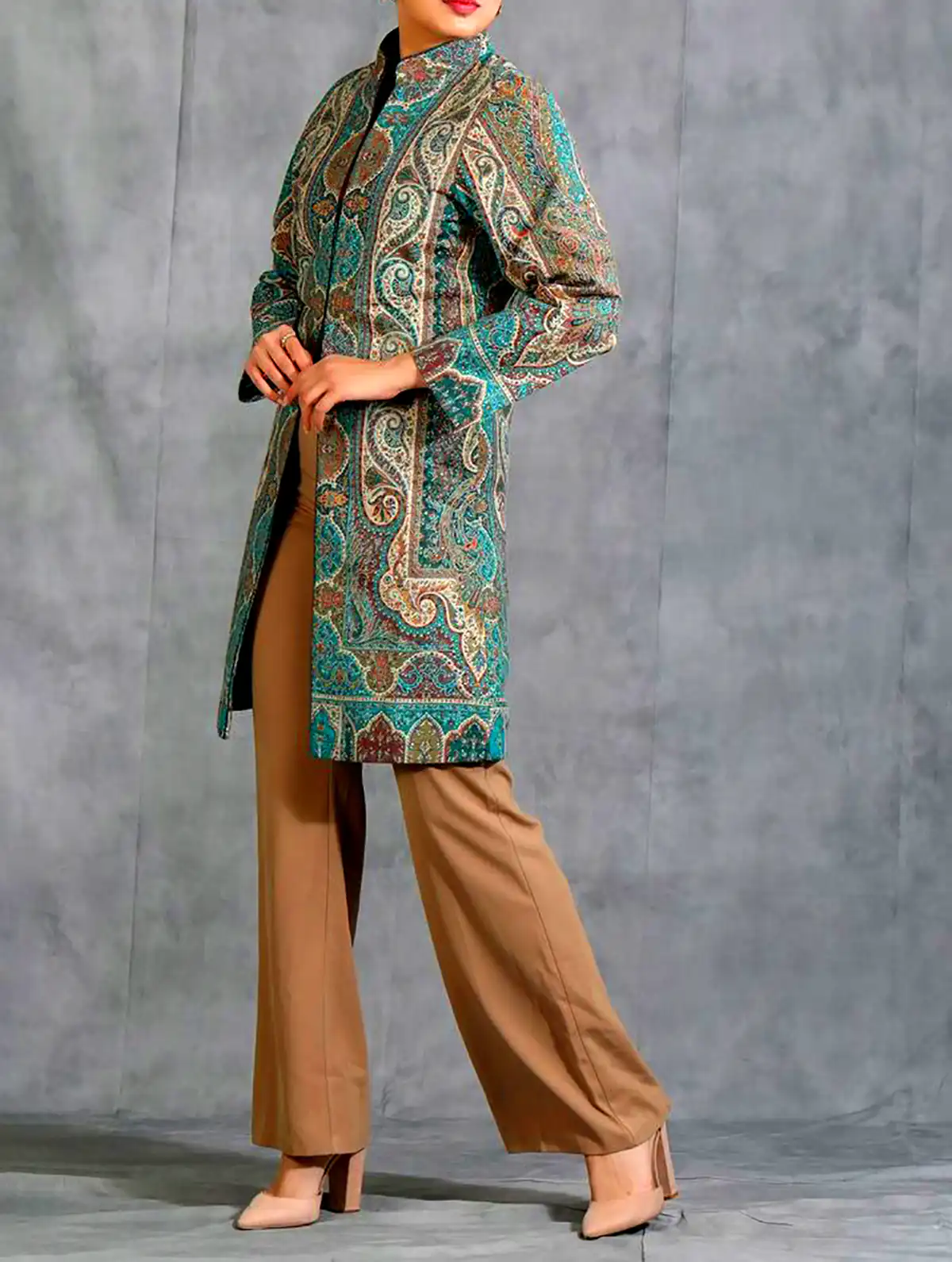 مانتو ژاکارد پترنی