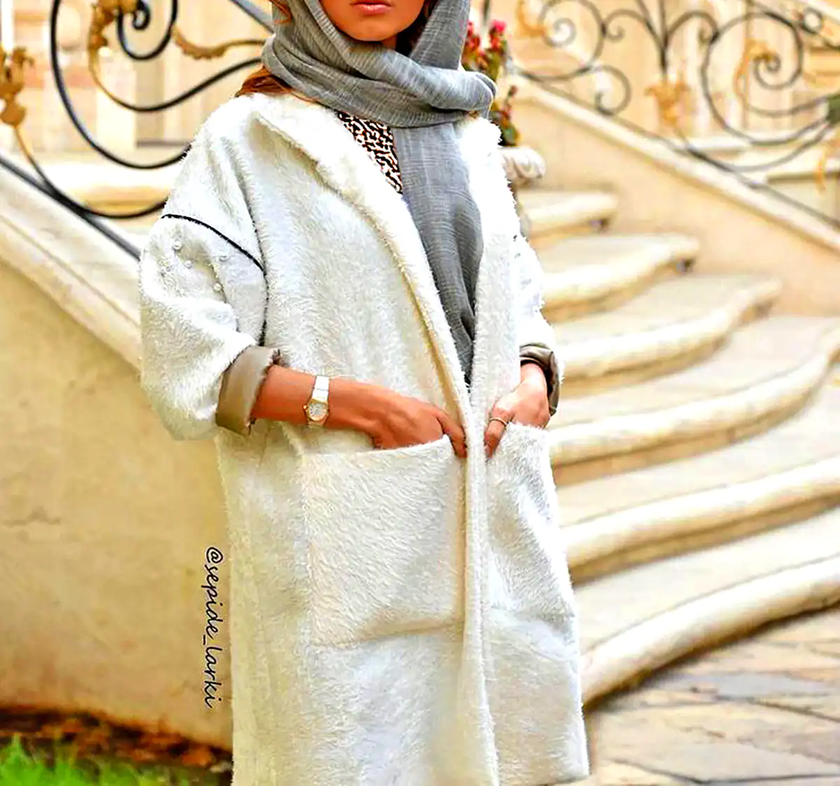 پالتو سفید گرم و ضخیم