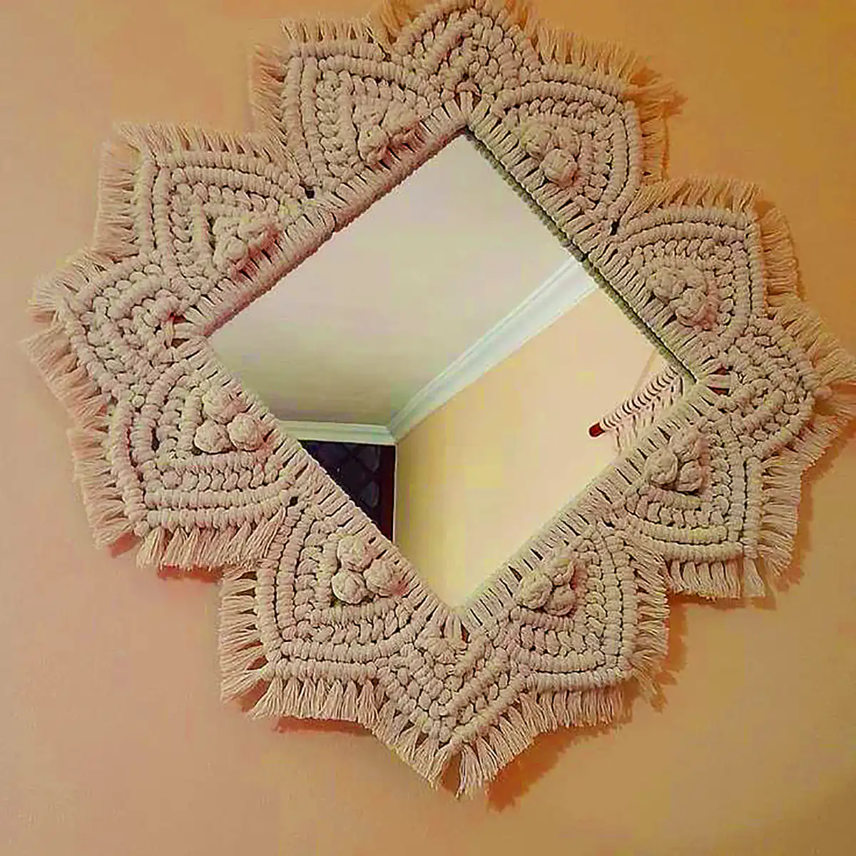 آینه مکرومه خورشیدی