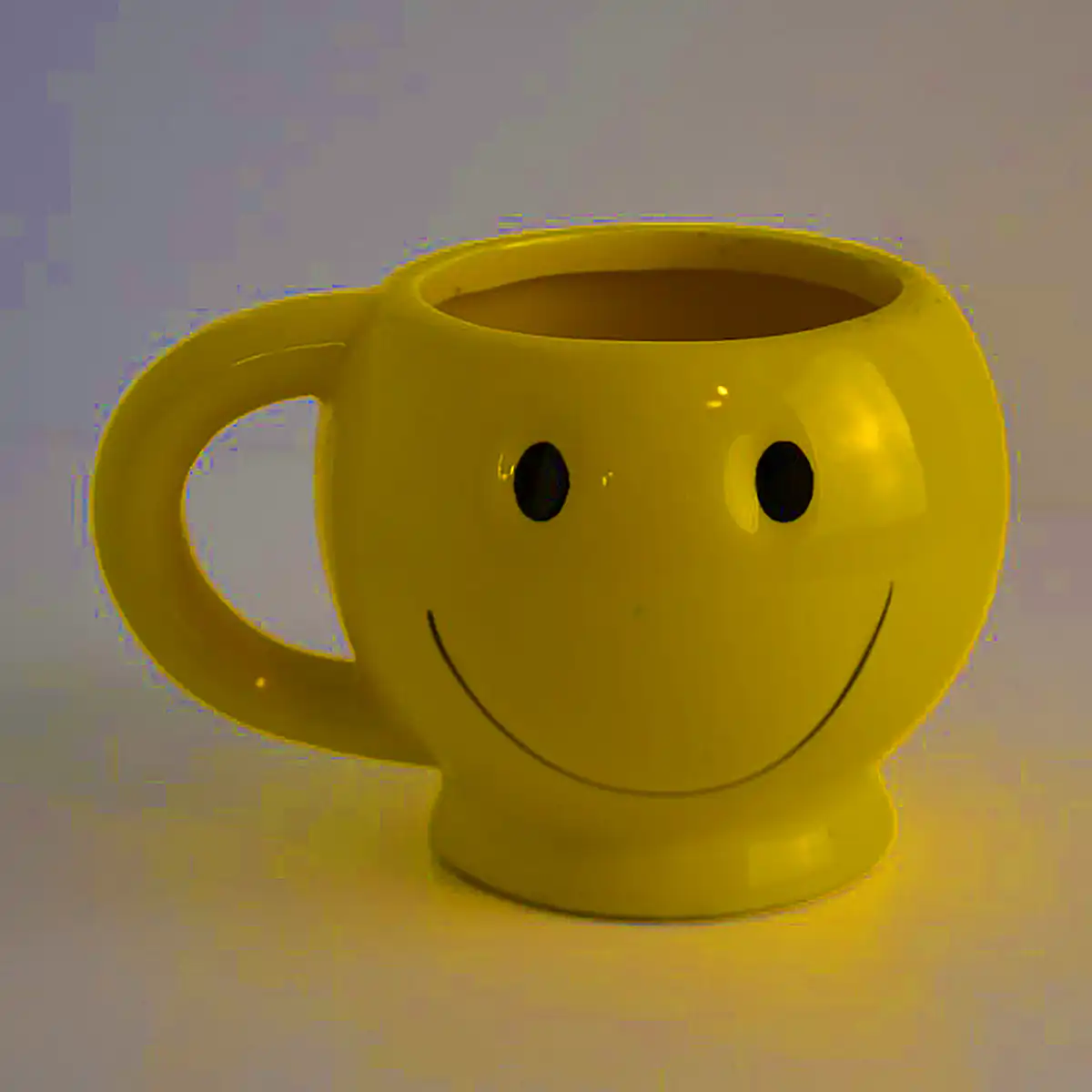 ماگ فانتزی زرد