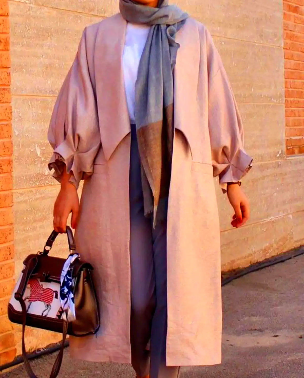 مانتو شیک نخی