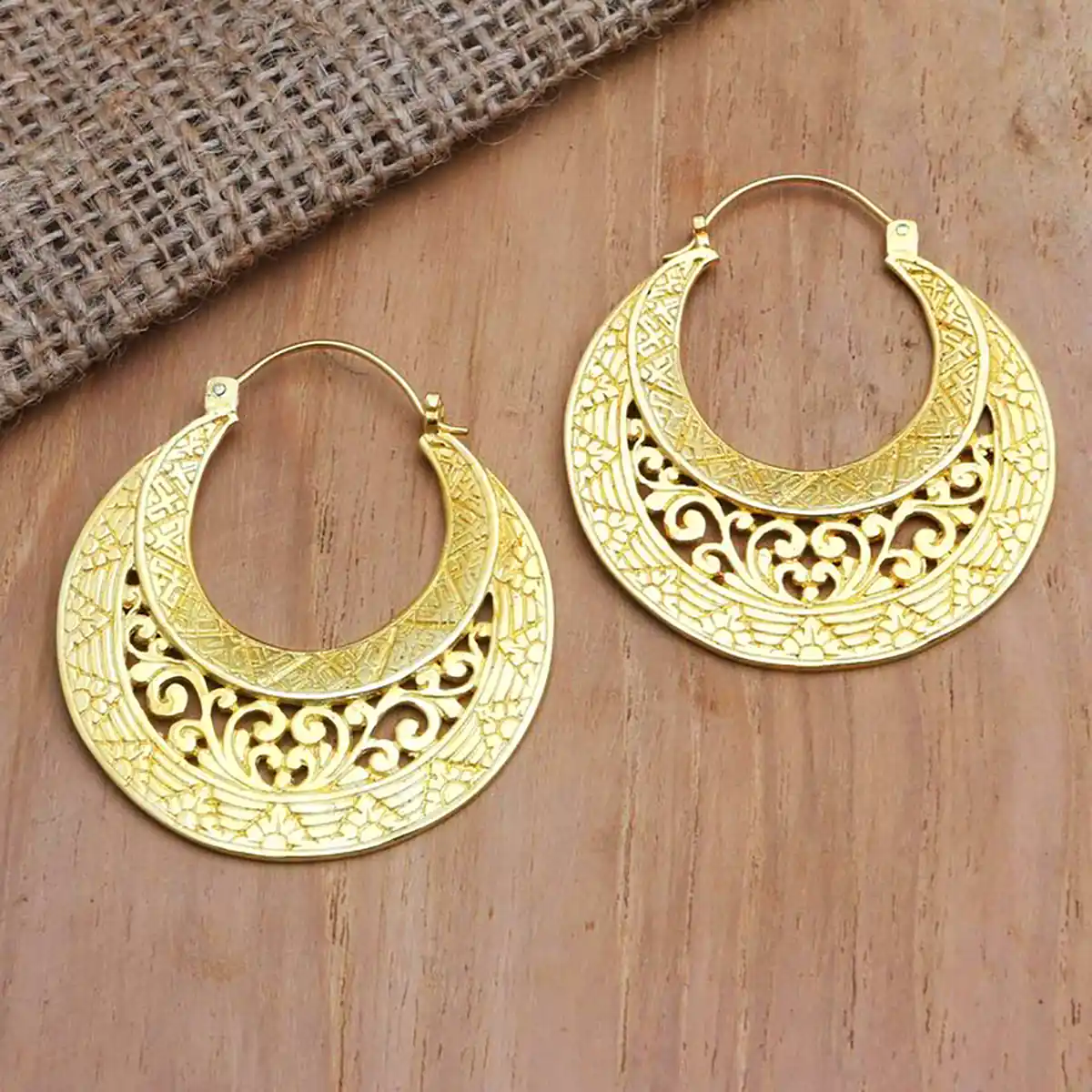 گوشواره حلقه‌ای قبیله‌ای