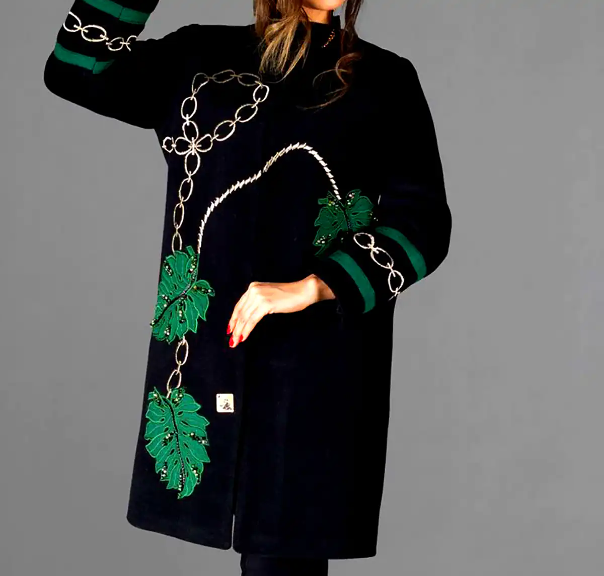 مانتو طرحدار زنانه