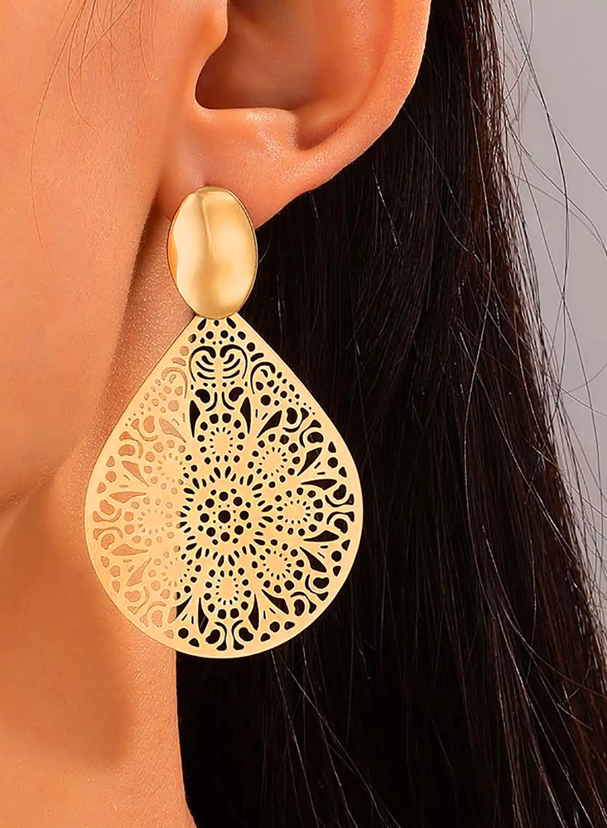 گوشواره مدرن و خاص طلا
