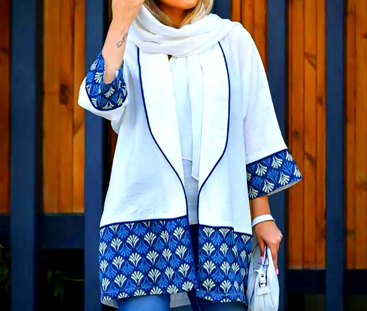 مانتو شاد سنتی