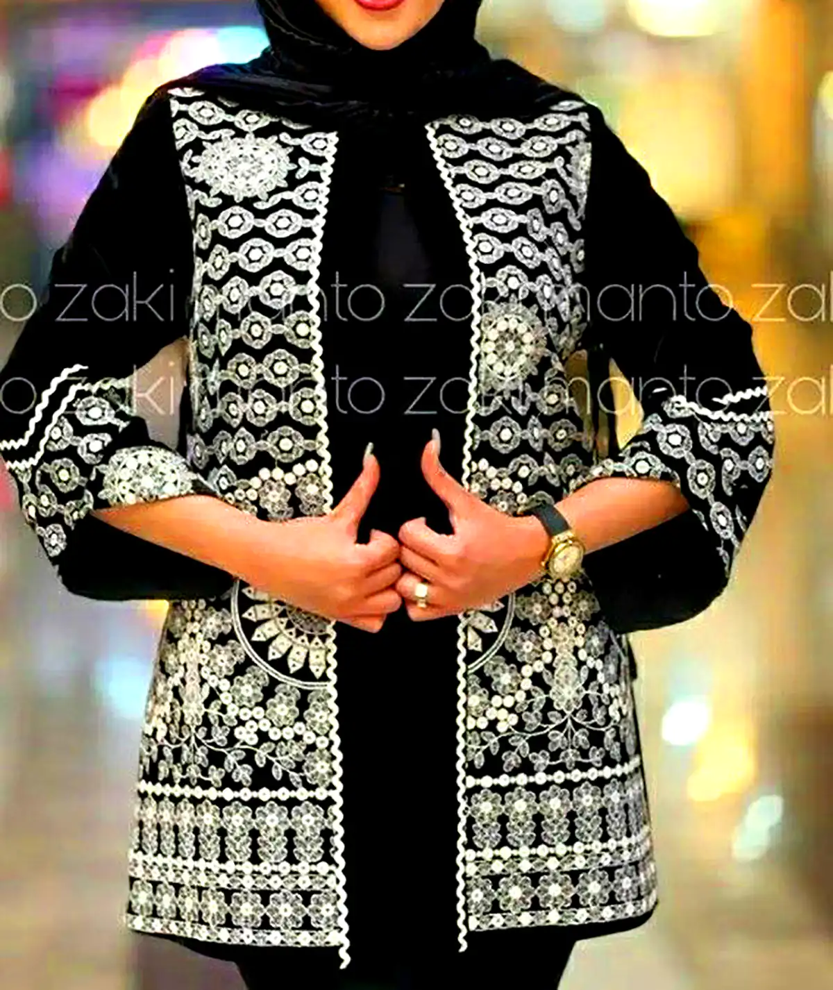 مانتو شاد سنتی