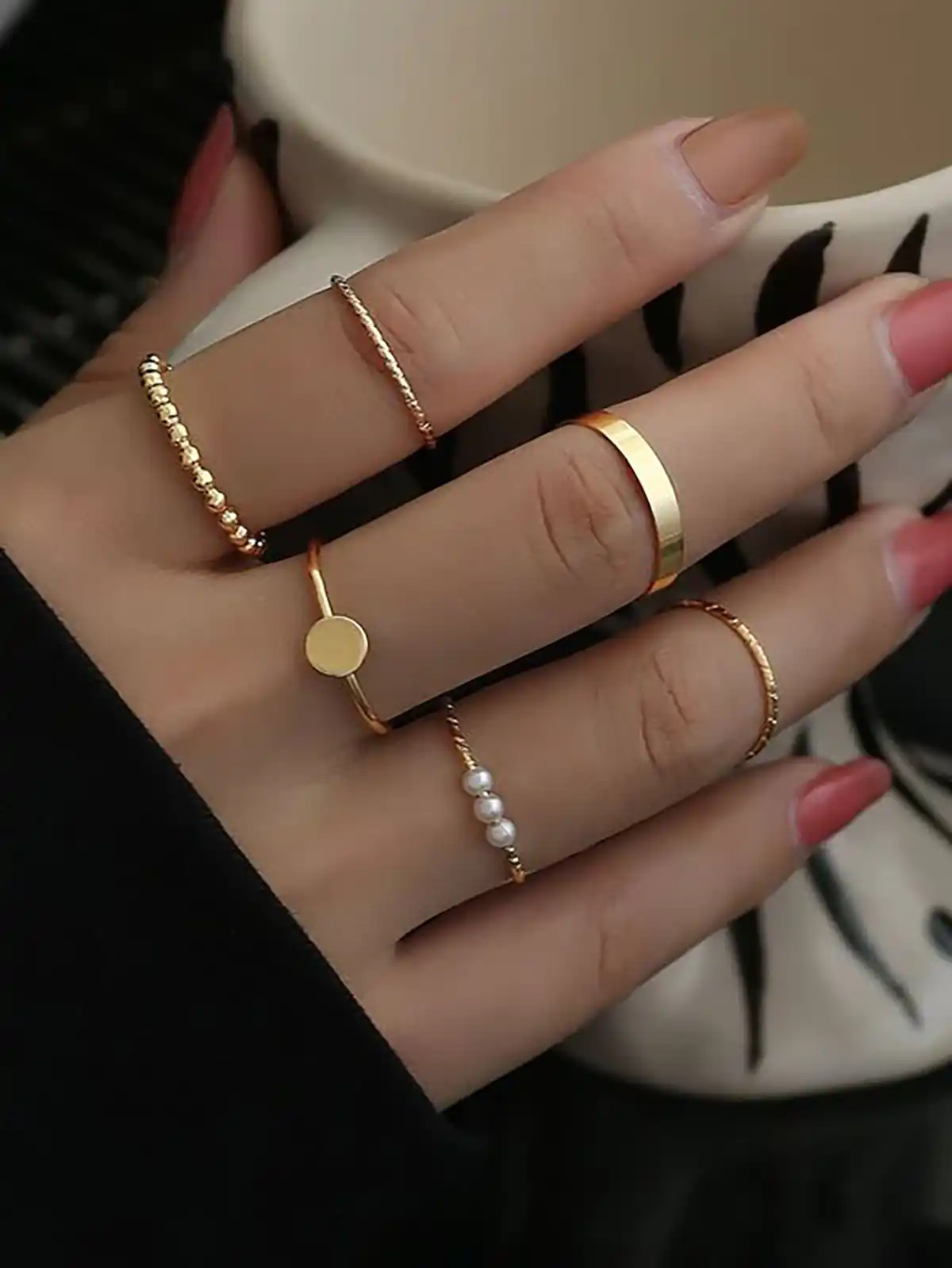 انگشتر لوکس و ترندی دخترونه طلا
