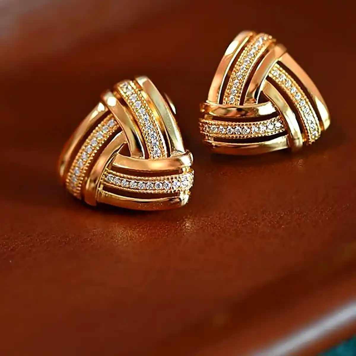 گوشواره ژوپینگ طلای لوکس