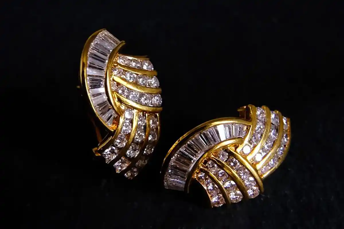 گوشواره ژوپینگ طلای لوکس