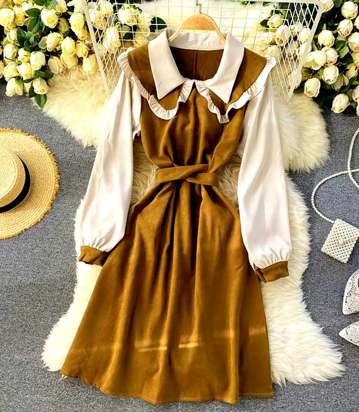 پیراهن قهوه ای چین دار