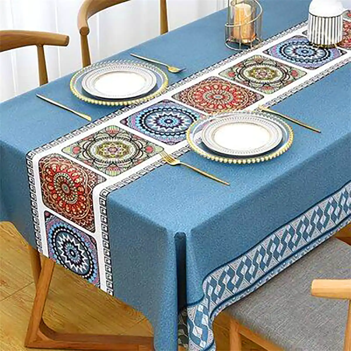 رومیزی پارچه‌ای شیک و زیبا 