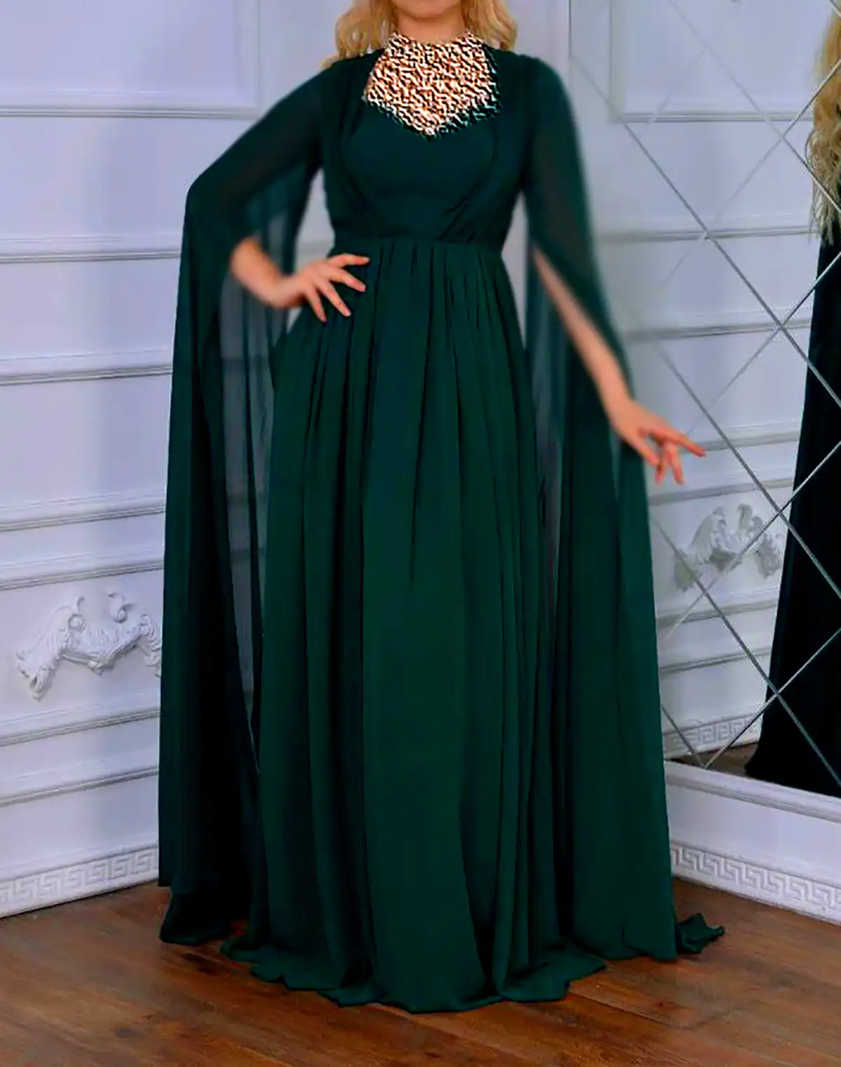 ماکسی سبز سلطنتی (جدیدترین مدل های ترند امسال ۱۴۰۴ - ۲۰۲۵) ماکسی سبز سلطنتی