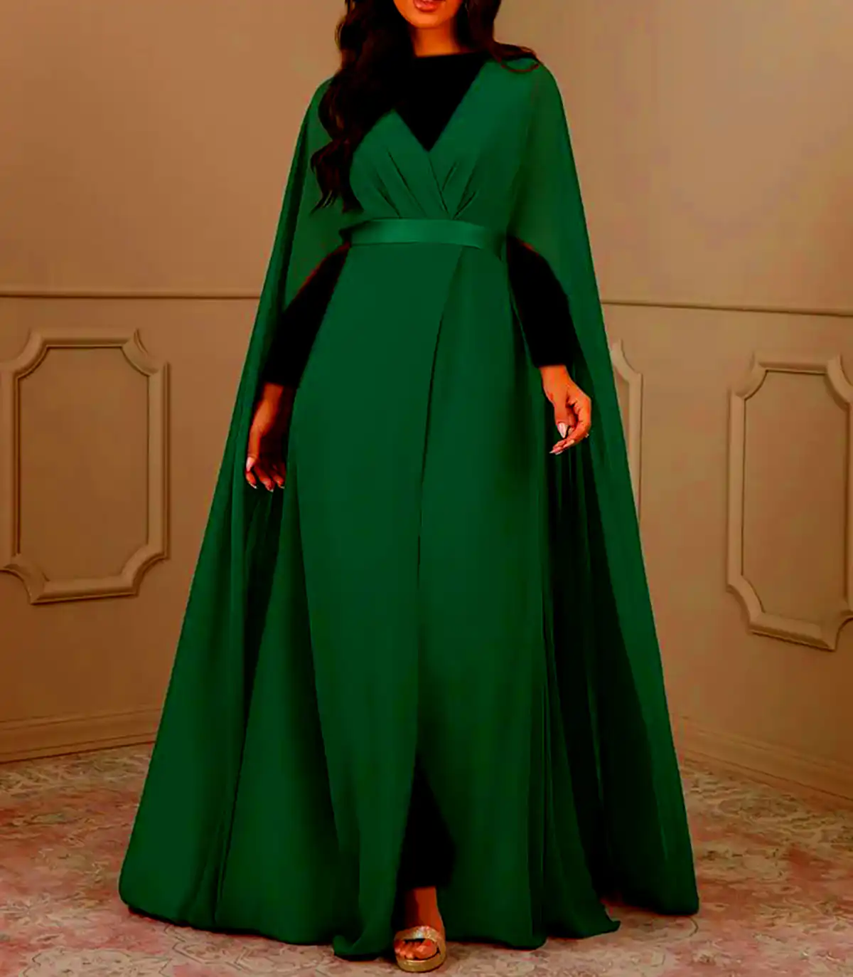 ماکسی سبز سلطنتی (جدیدترین مدل های ترند امسال ۱۴۰۴ - ۲۰۲۵) ماکسی سبز سلطنتی