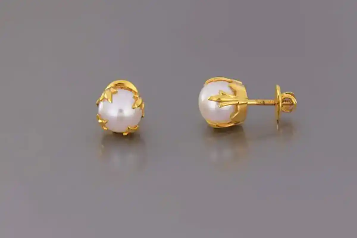 گوشواره میخی مرواریدی