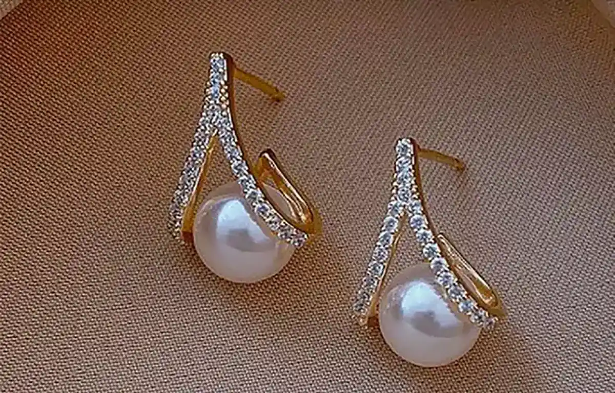 گوشواره میخی مرواریدی