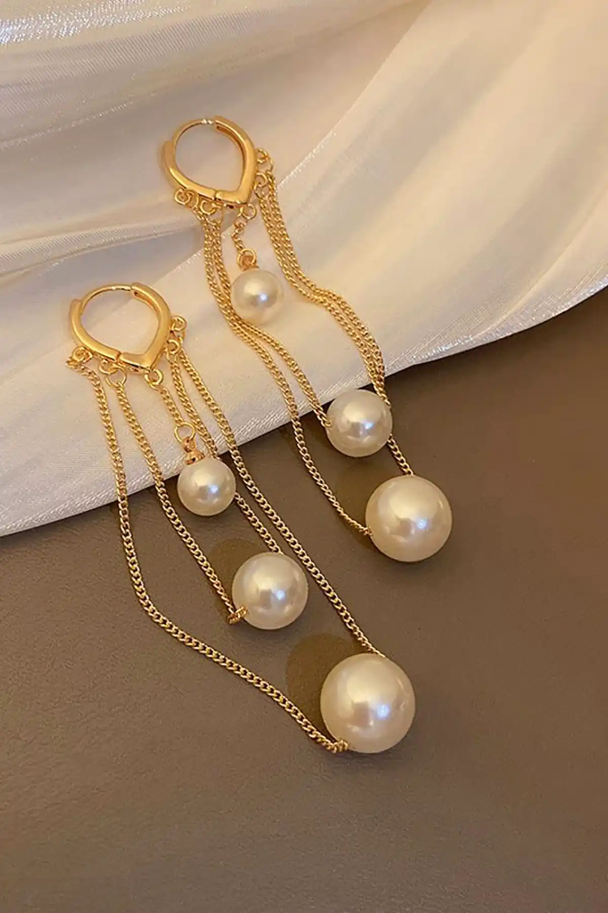 گوشواره آویزی مرواریدی و شیک