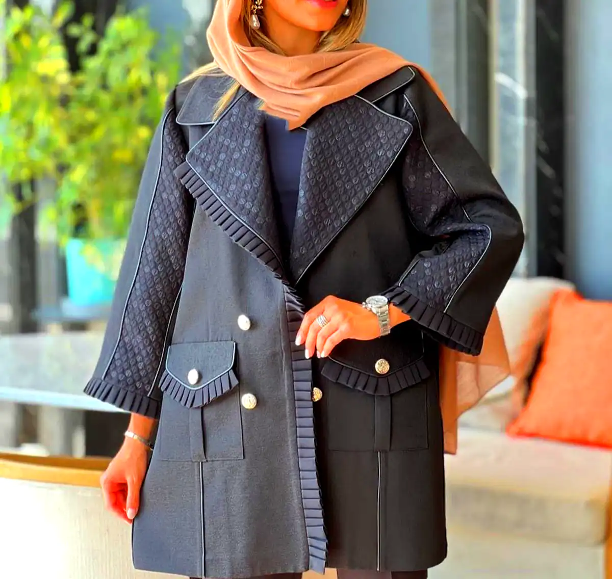 کت گرم و شیک زنانه