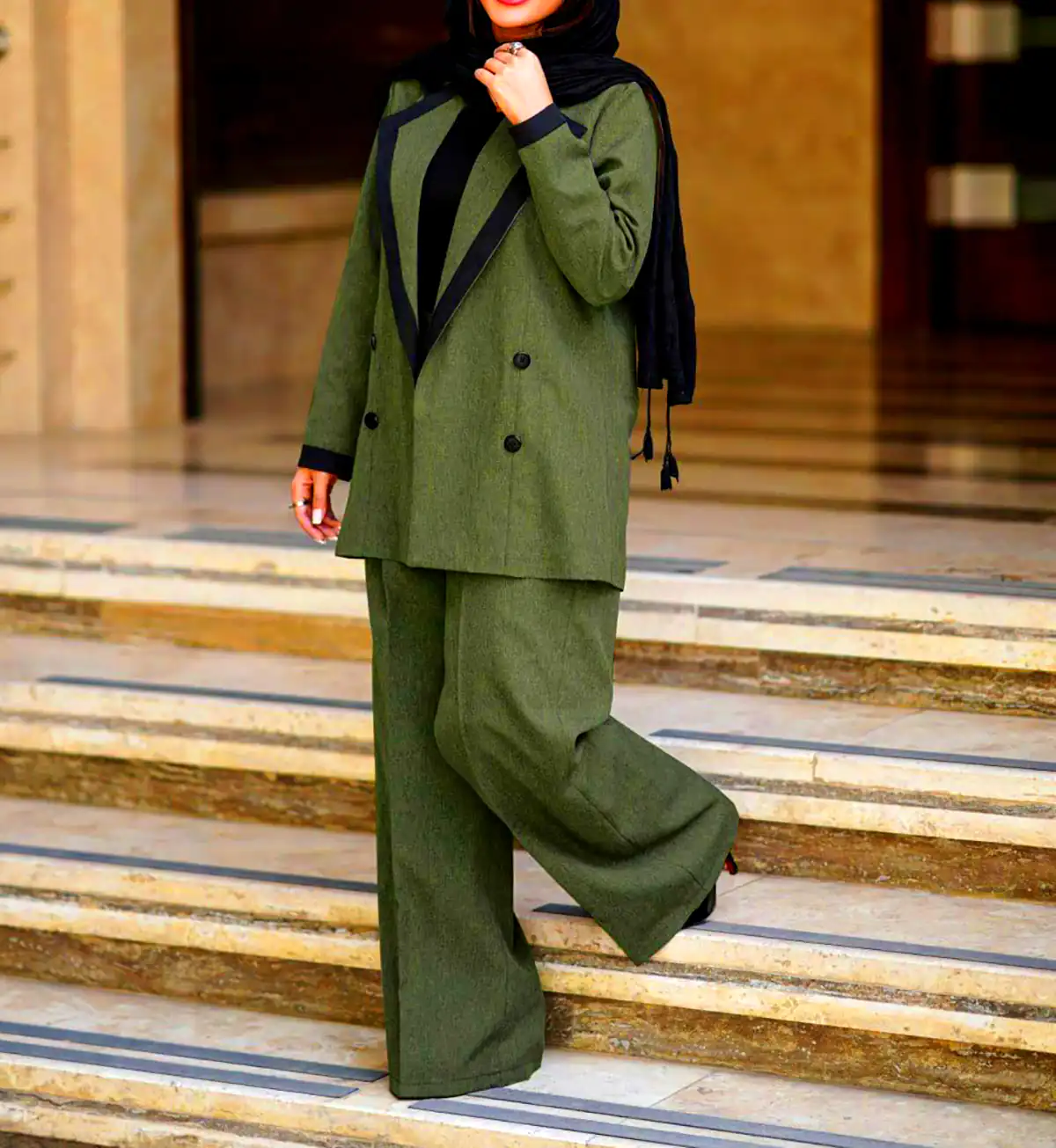 کت گرم و شیک زنانه