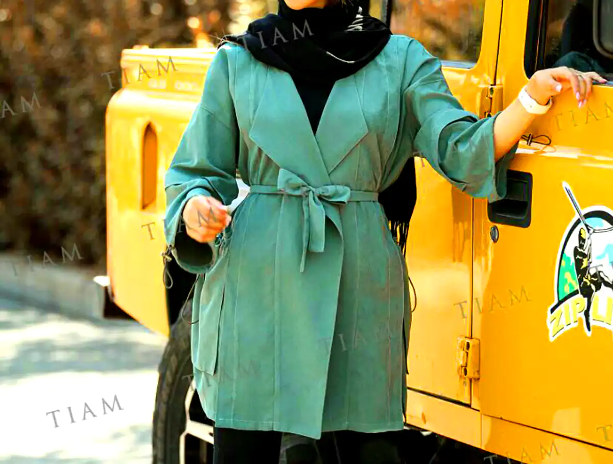 کت گرم و شیک زنانه