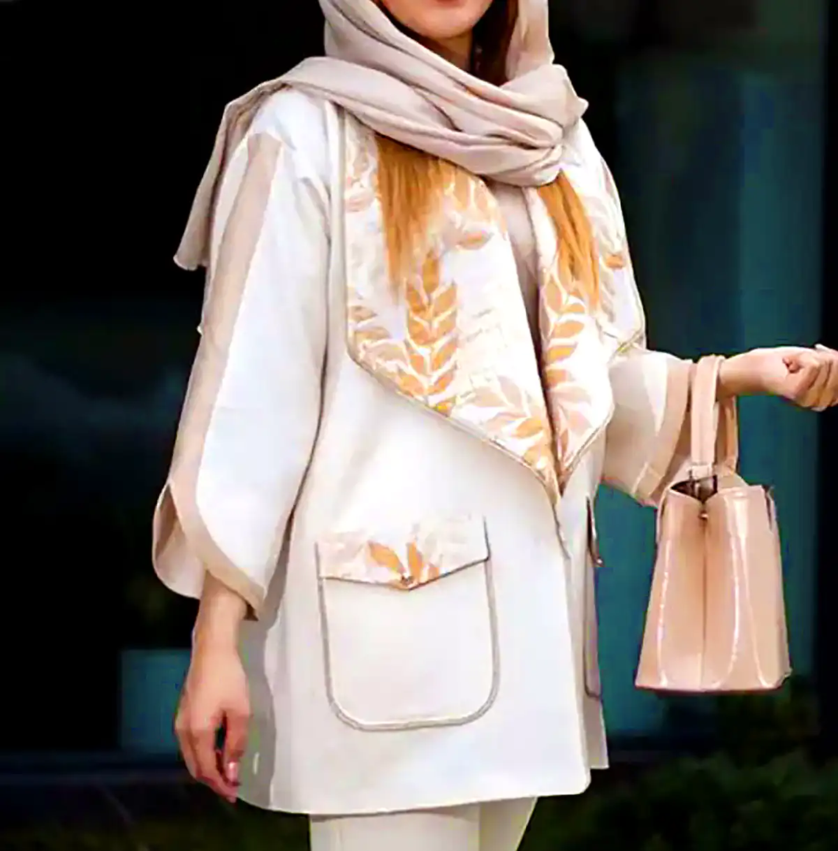 مانتو کتان شیک (جدیدترین مدل های ترند امسال ۱۴۰۴ - ۲۰۲۵) مانتو کتان شیک