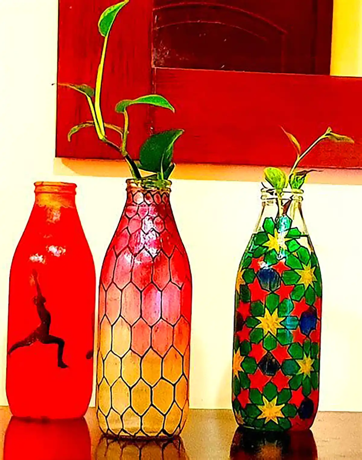 بطری شیشه ای رنگی رنگی