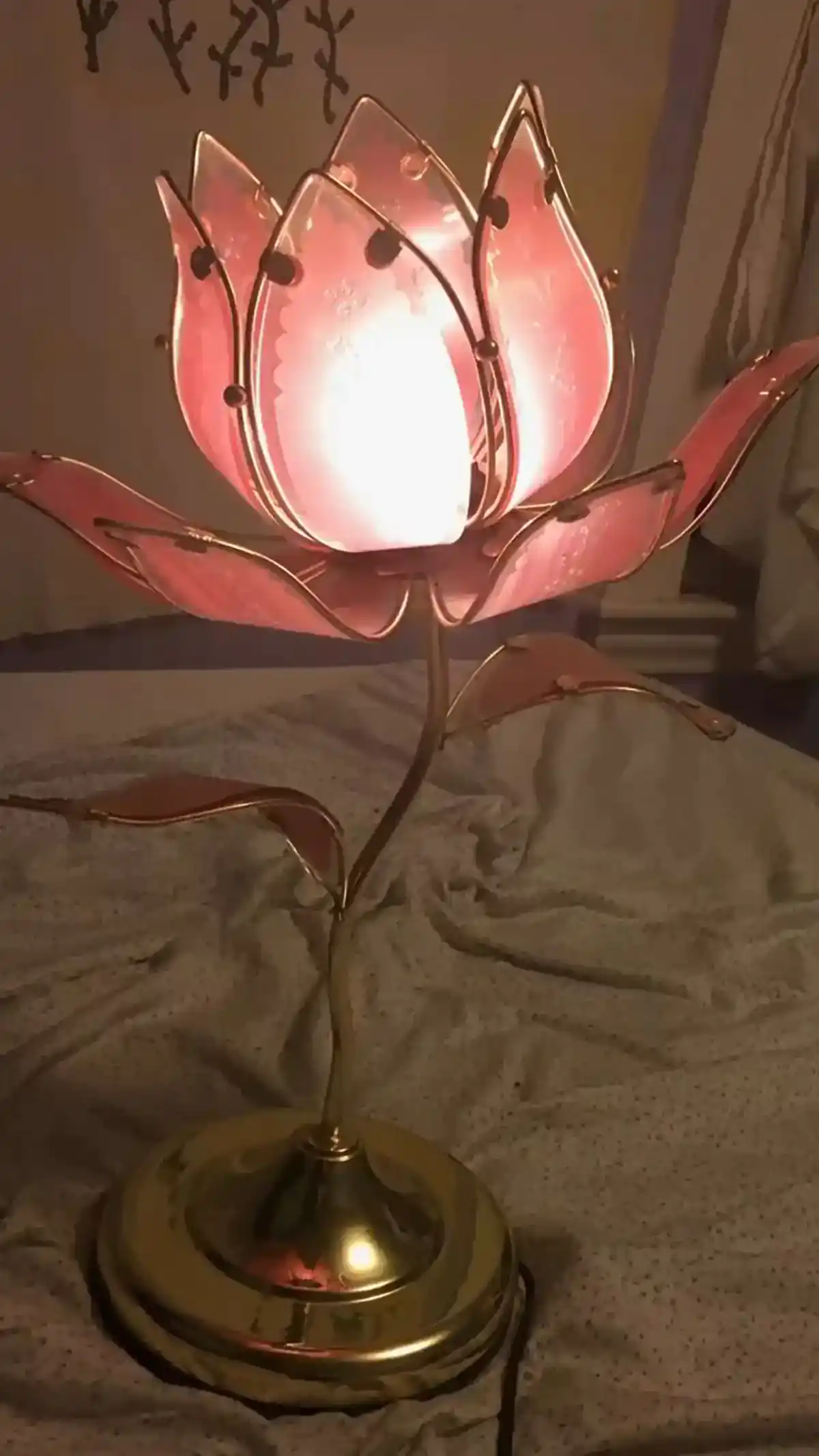 چراغ خواب رومیزی طرح گل