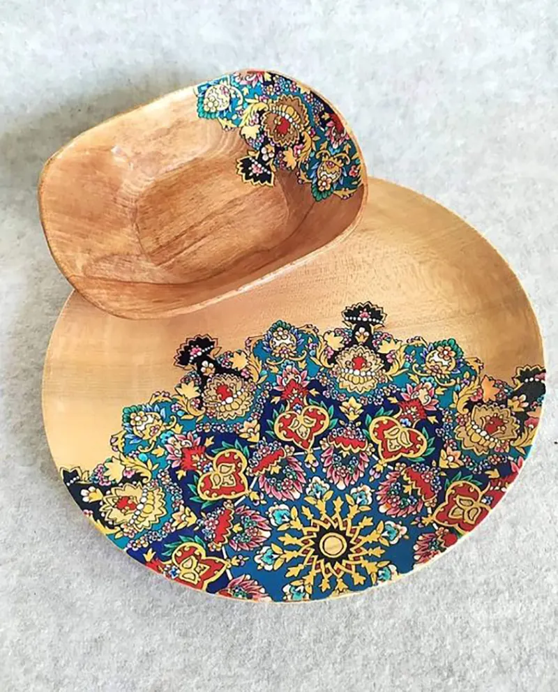 ظروف تذهیبی ایرانی