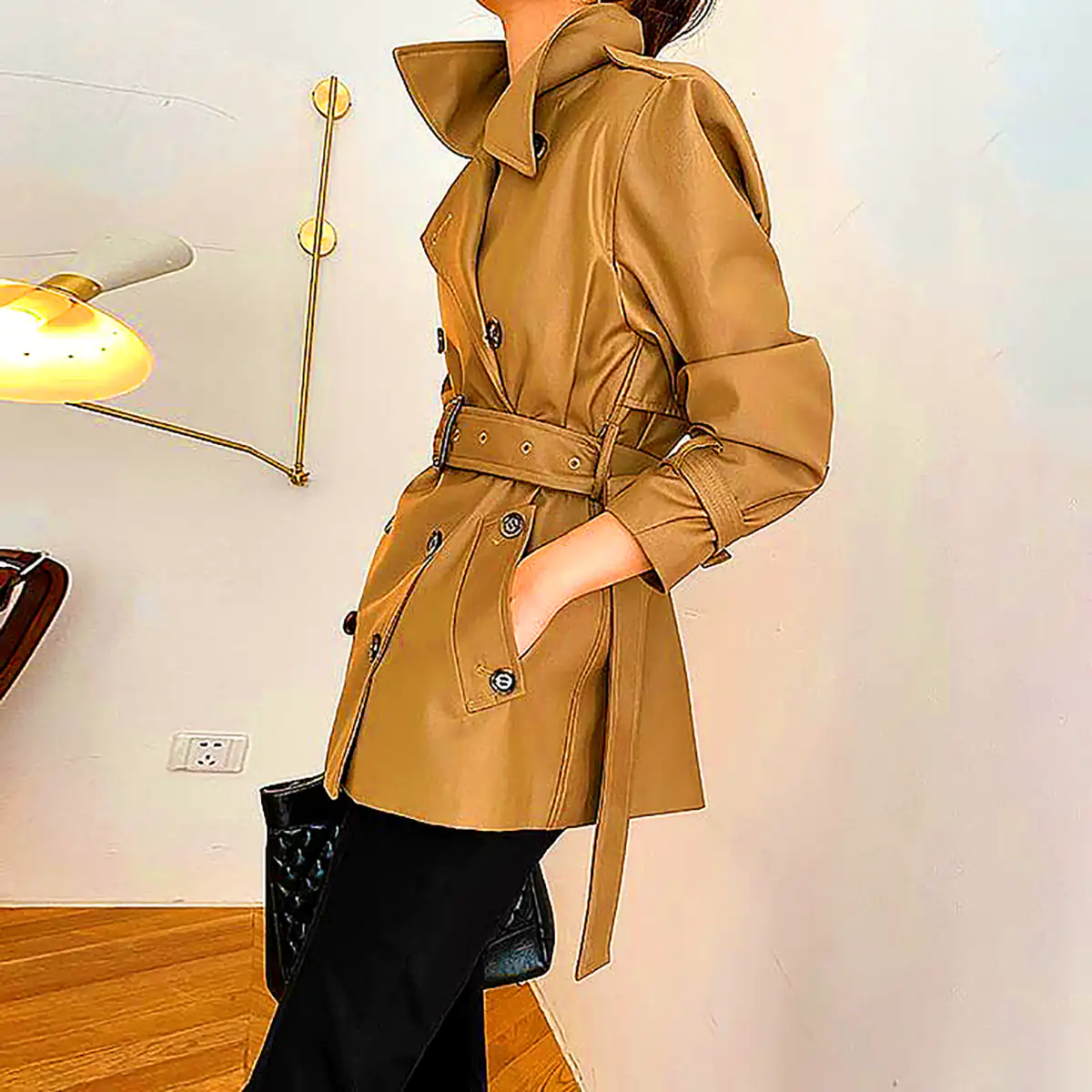 ترنچ کت کرمی زنانه