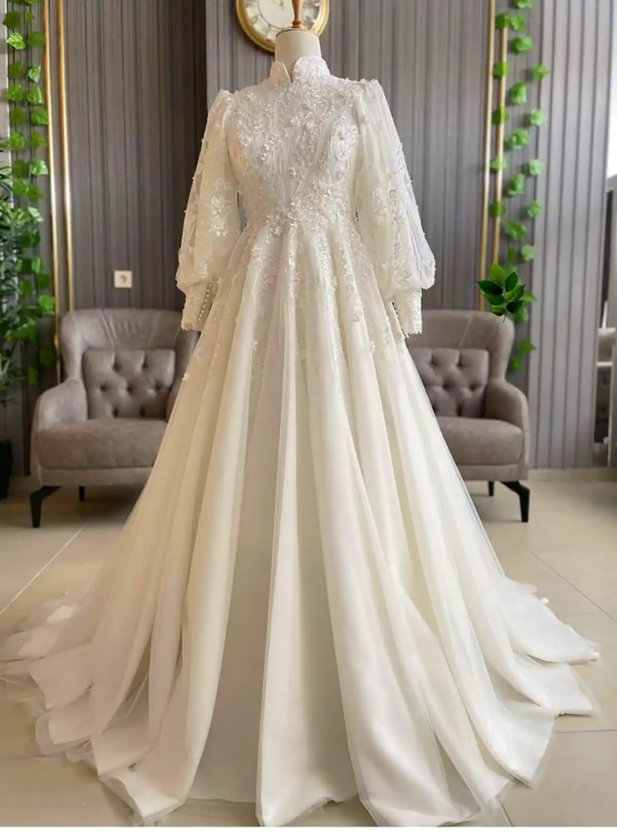 لباس عروس خاص و پوشیده