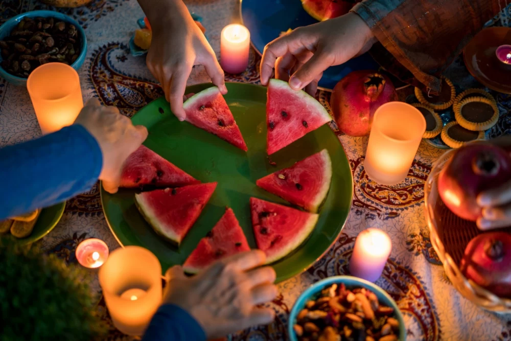 شب یلدا چقدر بلنده ؟