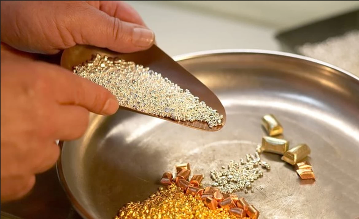 هر مثقال چند گرم است و با چه فرمولی محاسبه میشود ؟ هر مثقال چند گرم است و با چه فرمولی محاسبه میشود ؟