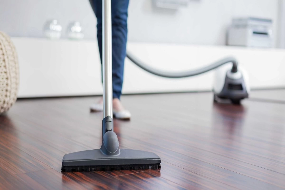 هنگام آب خوردگی موتور جاروبرقی باید چکار کنیم ؟